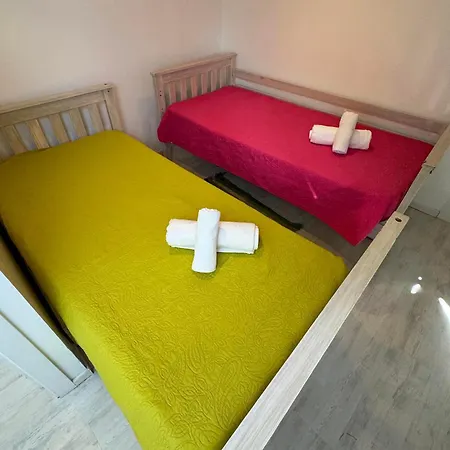 Ferias * נאזרה
